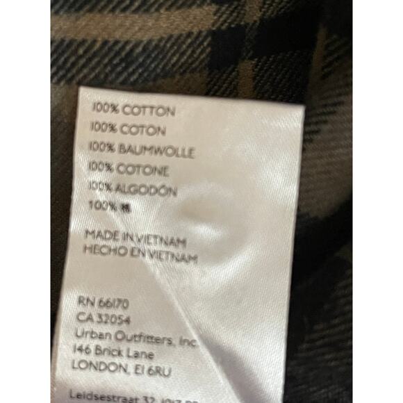 Urban Outfitters BDG Size Small Mens Flannel Button Up Shirt Gray Black NWT - Picture 7 of 9